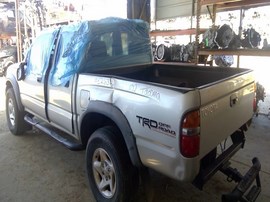 2002 TOYOTA TACOMA, SILVER, PRE-RUNNER, CREW CAB, 2.7L, AT, 2WD.  Z26368